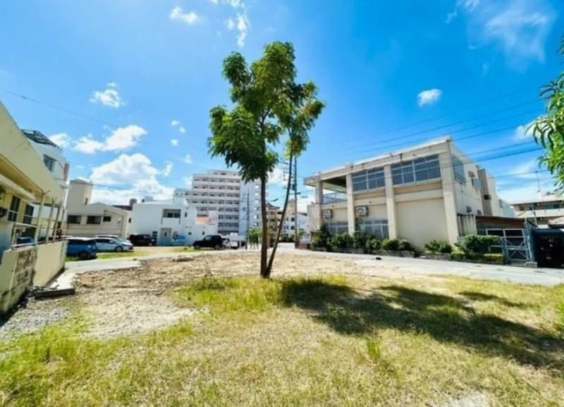 Land for Sale in Makabi, Naha - 168.39 sqm Corner Lot - Thumbnail 3
