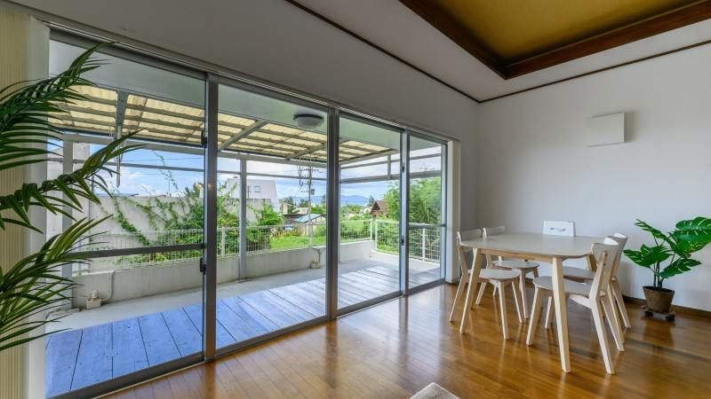 Ocean-view villa in Onna Village, Okinawa - Thumbnail 3