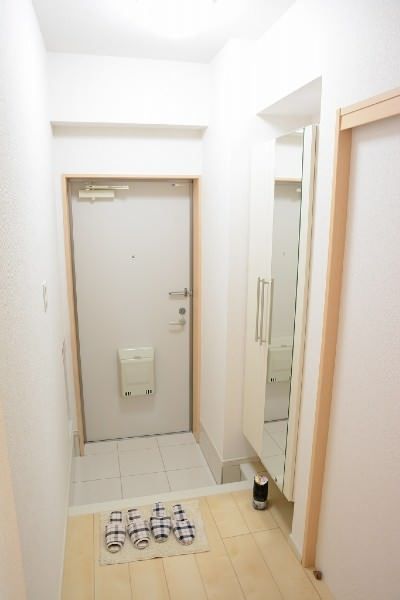 2LDK Apartment for Rent in Yaese Town, Okinawa with Free Internet - Thumbnail 2