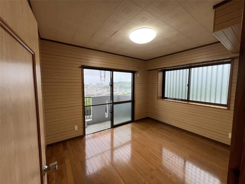 3DK Rental Apartment in Tomigusuku, Okinawa with 2 Parking Spaces - Thumbnail 4