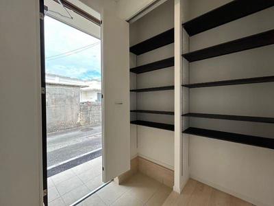 Nishihara-cho Onatsu 1, all ② buildings, ① building [Cashback + subsidy of up to 800,000 yen eligible? Viewing available until 24:00? Open all year round? Viewing video available?] Detached house for sale in Onatsu, Nishihara-cho (newly built, walk-in closet, system kitchen, intercom with monitor, 5LDK, 37.8 million yen) | Okinawa property information [Go Home] No. 8019-2189 — Image 3, Nishihara, Okinawa