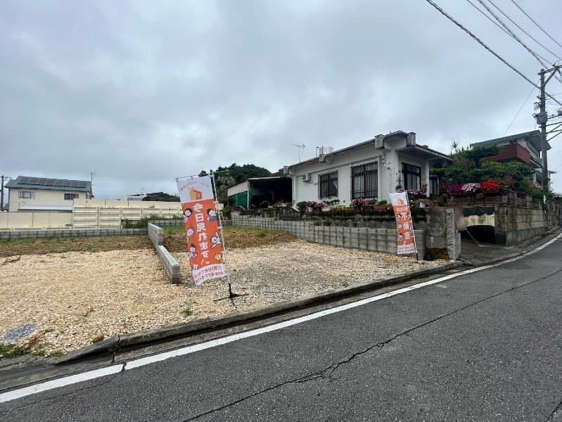 New 4LDK House for Sale in Yomitan, Okinawa - Thumbnail 2