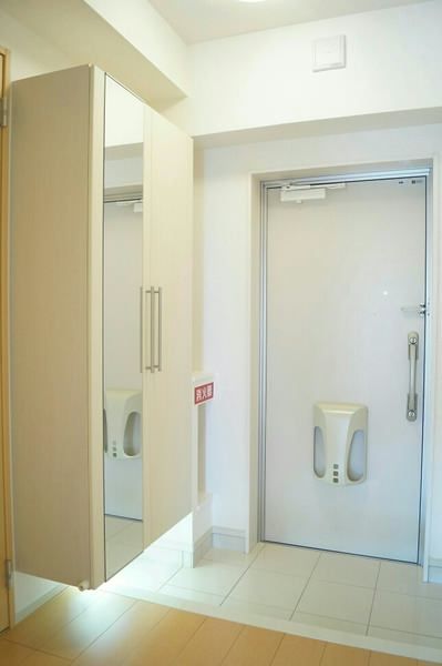 2LDK Apartment for Rent in Yaese Town, Okinawa - Thumbnail 3