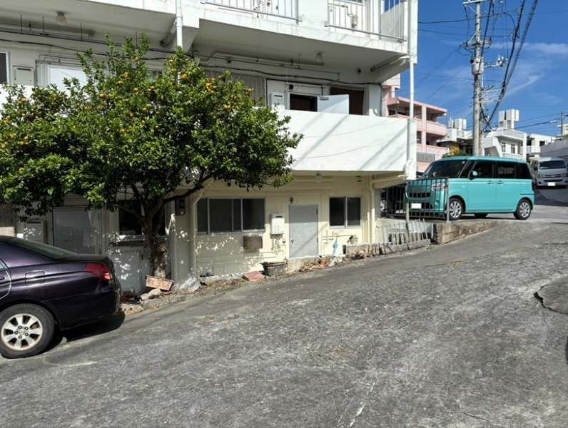 Pet-Friendly 2DK Apartment for Rent in Ginowan, Okinawa - Thumbnail 4