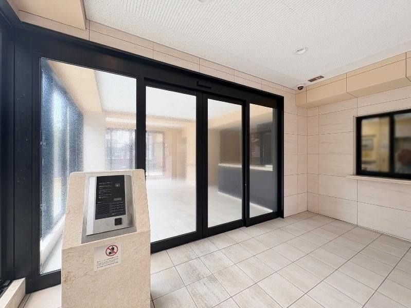 3LDK Apartment for Sale in Tsubogawa, Naha | 70.11 sqm - Thumbnail 2
