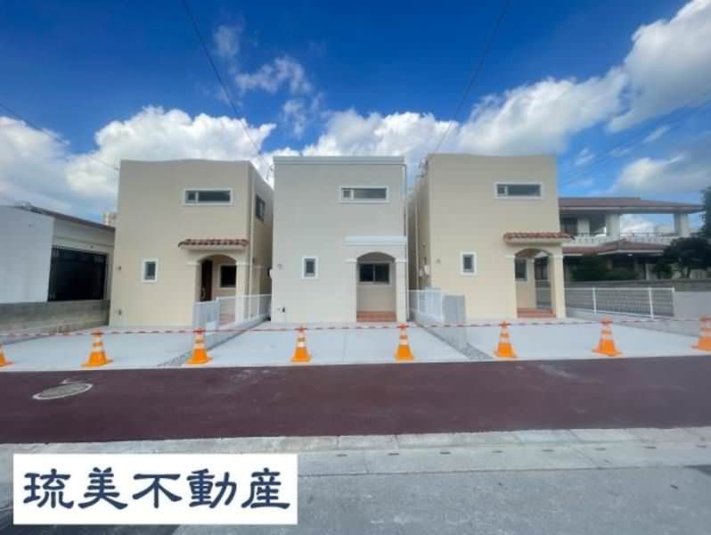 New 4LDK RC Home in Kadena, Okinawa with 10-Year Warranty - Thumbnail 2