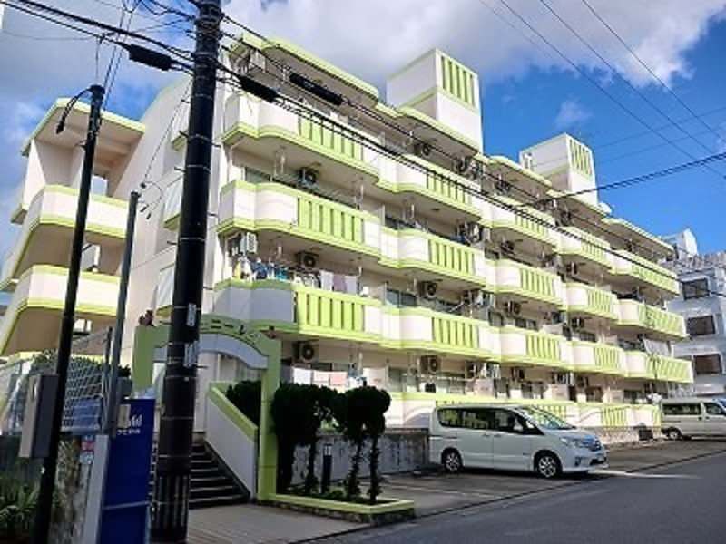 Avénir 21 2DK Apartment for Rent in Naha, Okinawa - Thumbnail 2
