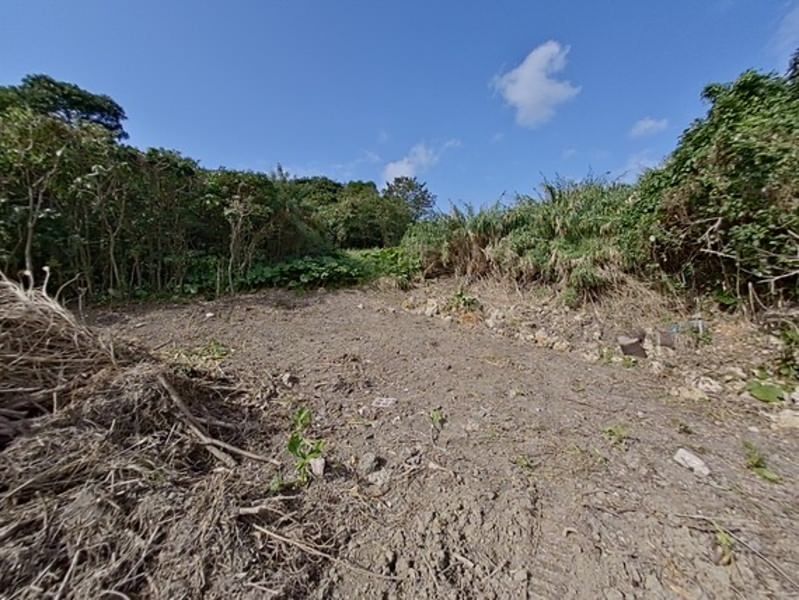 851.8 Tsubo Land for Sale in Haebaru Town, Okinawa - Thumbnail 2
