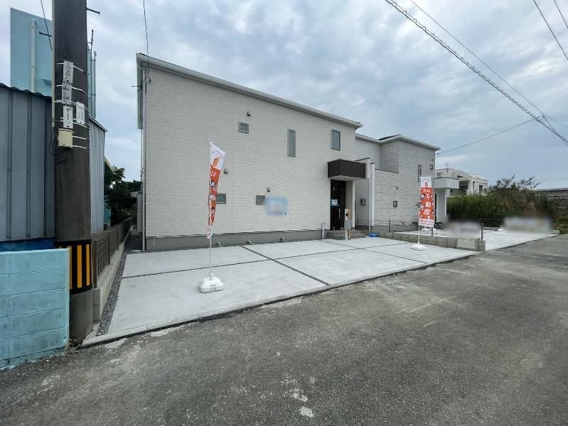 New 4LDK House for Sale in Nanjo City, Okinawa - Thumbnail 2
