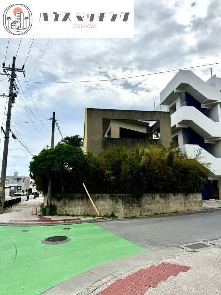 Corner Plot Land for Sale in Tsukazan, Haebaru Town, Okinawa - Thumbnail 4