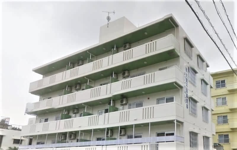 1K Apartment for Rent in Tomigusuku, Okinawa - 40,000 Yen - Thumbnail 2