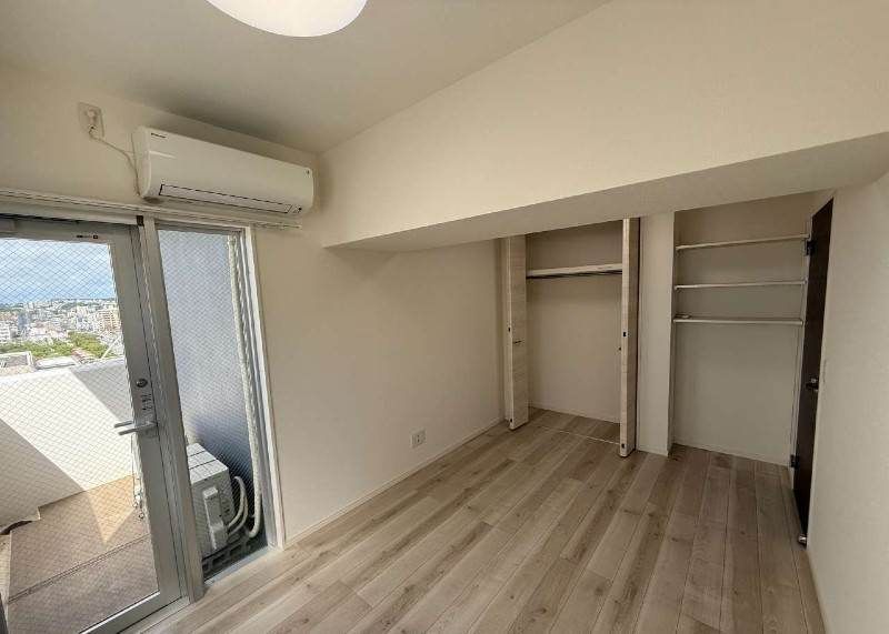 Presence Lodge Omoromachi Rêve 4LDK Condo with Sea Views in Naha - Thumbnail 4