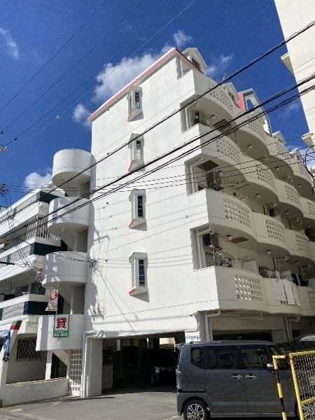 1R Apartment for Rent in Itoman City, Okinawa - 30,000 JPY - Thumbnail 2