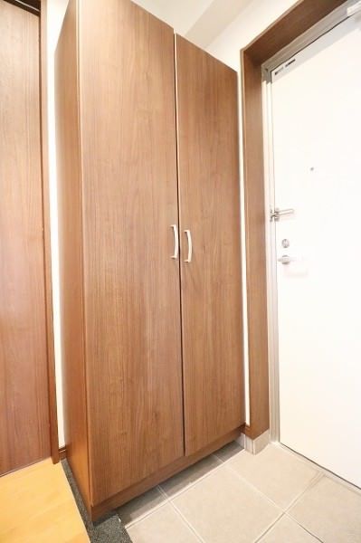 1LDK Apartment for Rent in Yonashiro-cho, Okinawa - Thumbnail 2