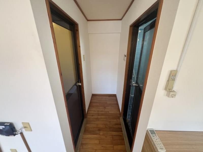 2DK Apartment for Rent in Ginowan, Okinawa - Thumbnail 3