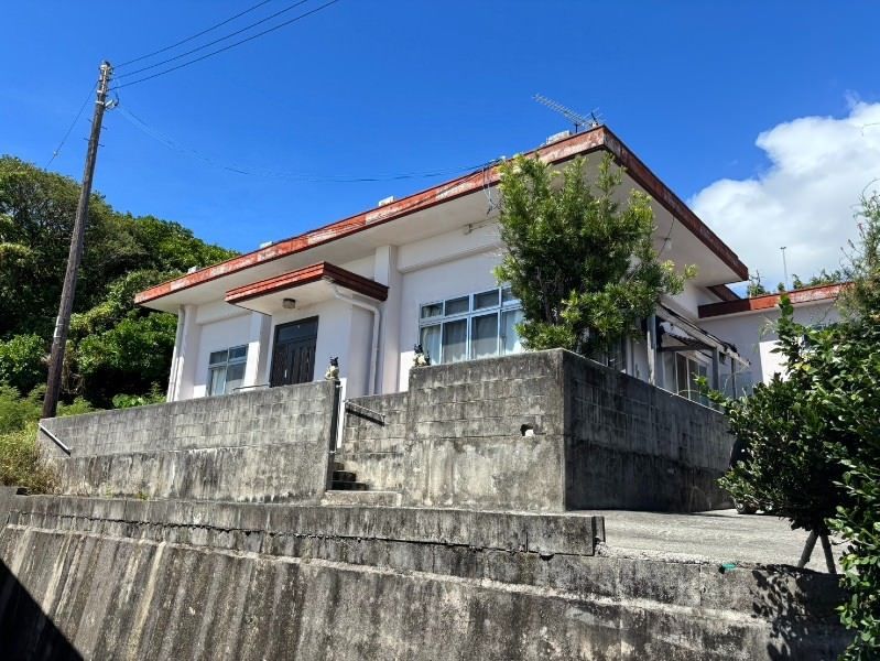 3LDK House on 712 sqm Land in Nakagusuku Village - Thumbnail 3
