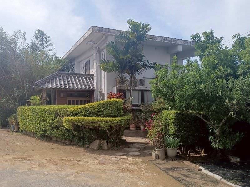 Renovated 4LDK House in Haebaru, Okinawa - 4480万円 - Thumbnail 2