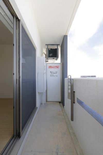 1K Apartment for Rent in Naha, Okinawa - Gran Vista Building - Thumbnail 2