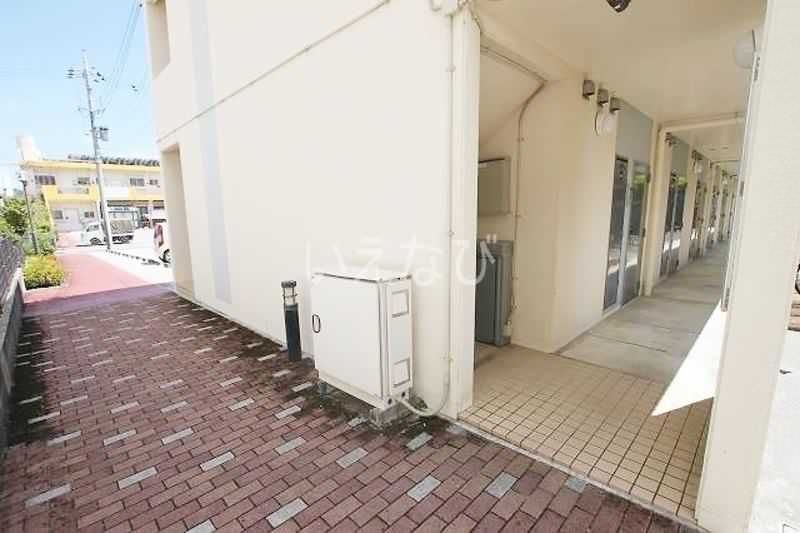 Leopalace MOMO 1K Apartment for Rent in Nago, Okinawa - Thumbnail 2