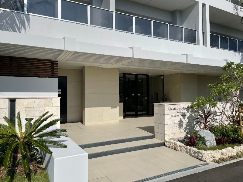 2LDK Apartment for Rent in Toyosaki, Tomigusuku City, Okinawa - Thumbnail 2