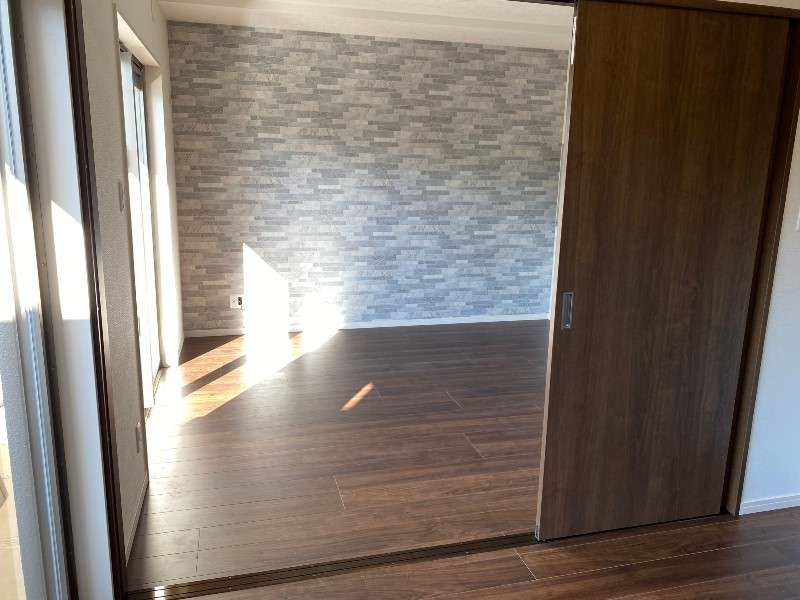 2LDK Apartment for Rent in Itoman, Okinawa - 50.15 sqm - Thumbnail 4