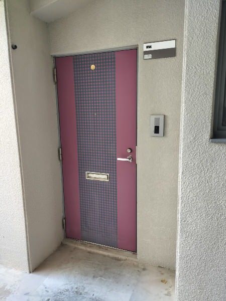 3DK Apartment for Rent in Ginowan, Okinawa with Elevator - Thumbnail 2