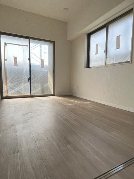 E SAN TERRACE Hiyagon 2LDK Ocean-View Apartment for Rent - Thumbnail 4