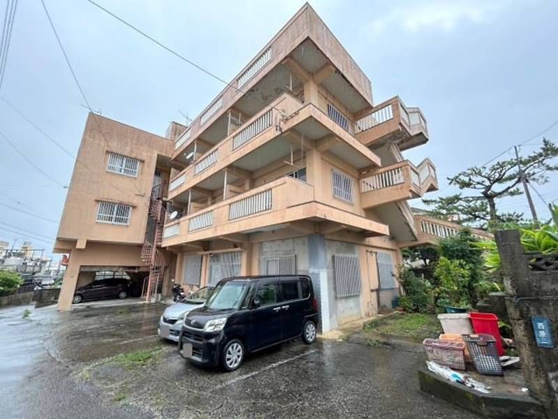 Marukosou 2DK Apartment for Rent in Urasoe, Okinawa - Thumbnail 2