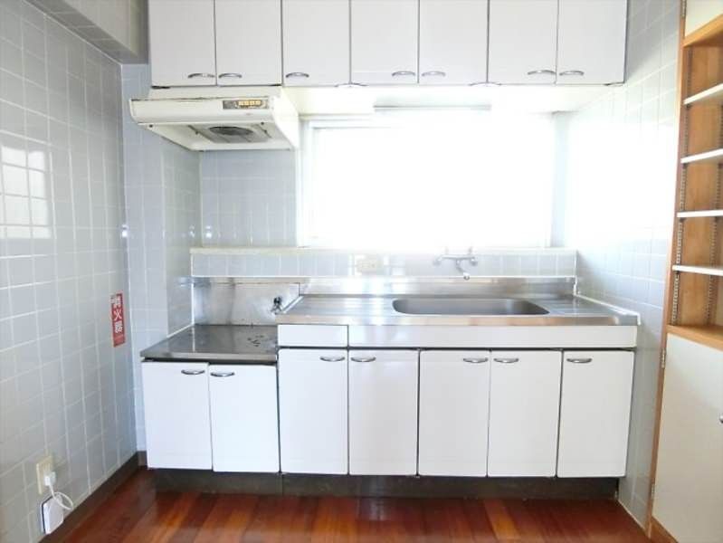 3LDK Pet-Friendly Apartment for Rent in Urasoe, Okinawa - Thumbnail 2
