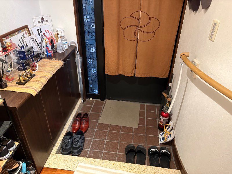Fine Ginowan 3LDK Apartment for Sale Near Okinawa Intl University - Thumbnail 4