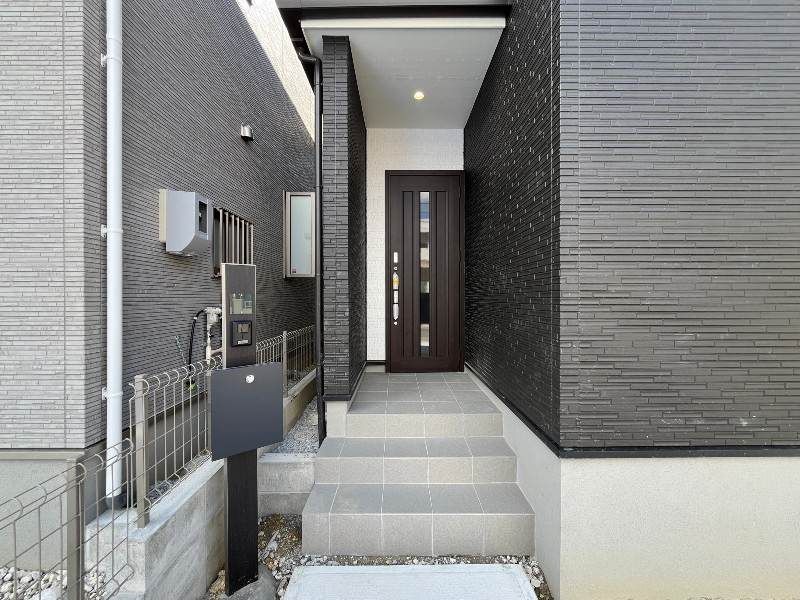 New 4LDK House in Naha Gushi with High Wind Resistance - Thumbnail 4