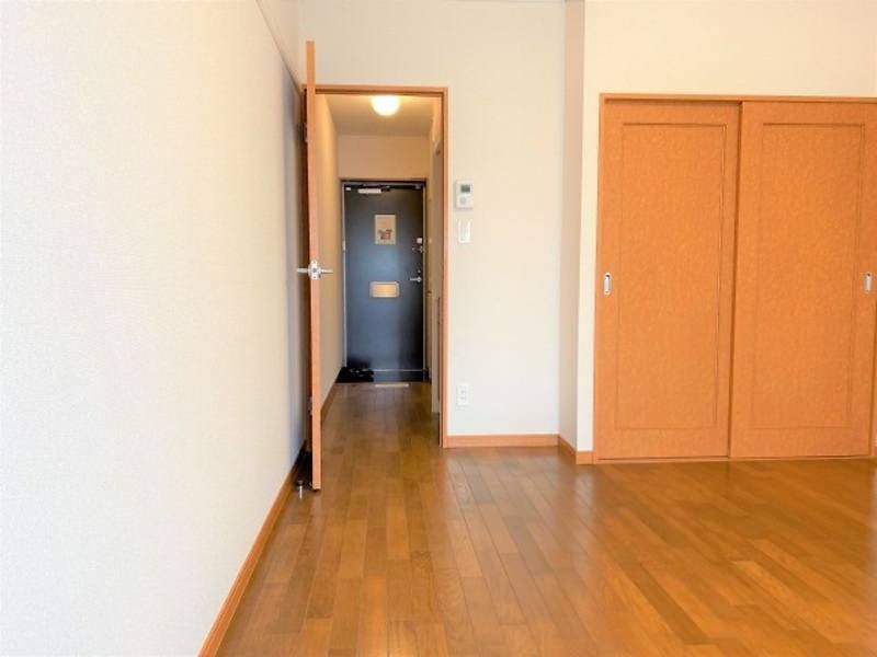 Furnished 1K Apartment for Rent in Miyazato, Okinawa City - Thumbnail 4