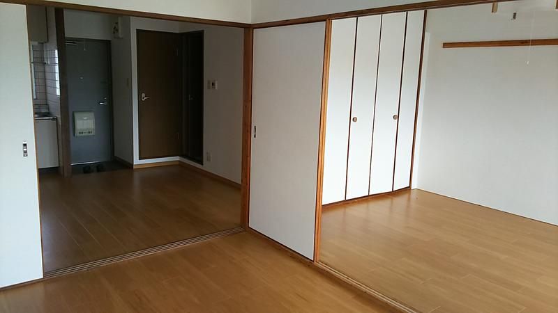 2DK Apartment for Rent in Nago City, Okinawa - 41 sqm - Thumbnail 4