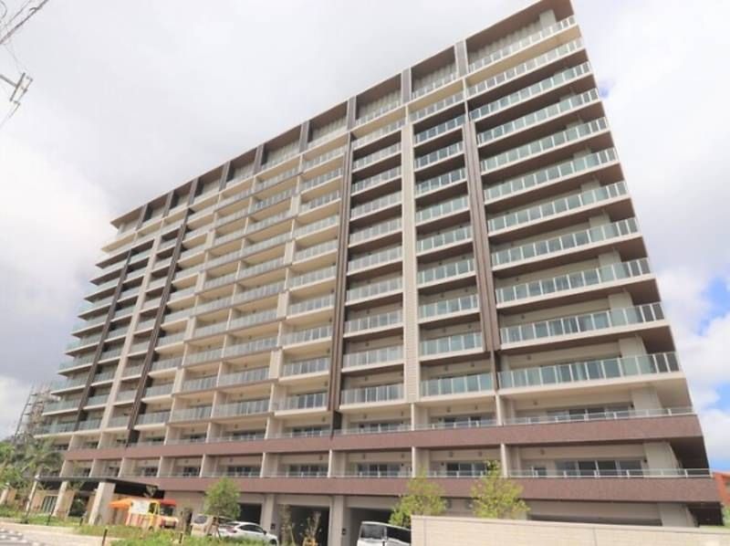 New 2025 2LDK Apartment with Ocean View in Rycom, Okinawa - Thumbnail 3