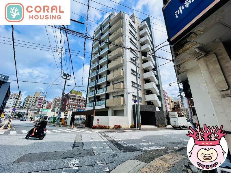 2LDK Condo for Sale in Naha, Okinawa - Near Kokusai Street - Thumbnail 2