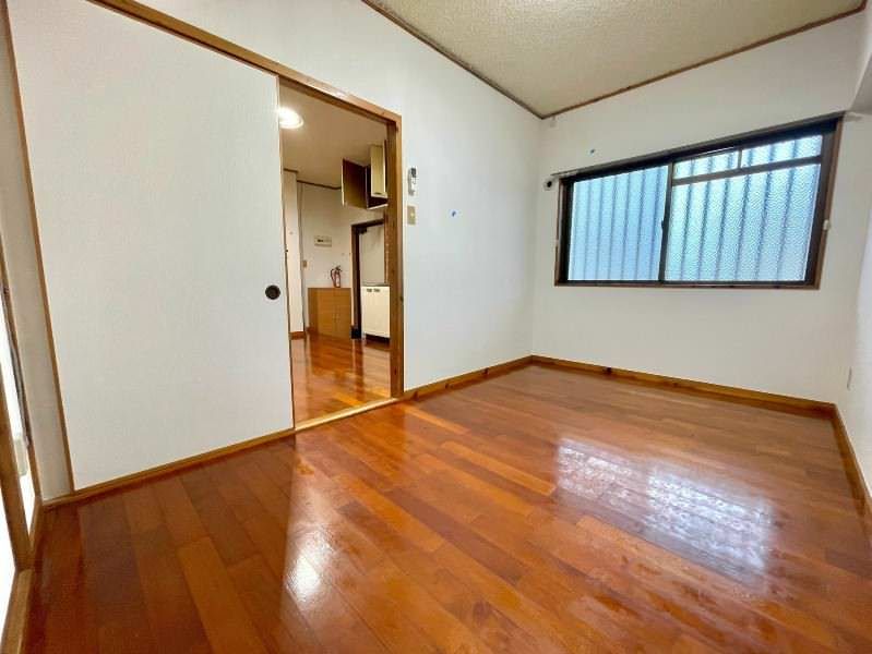 3DK Apartment for Rent in Urasoe, Okinawa - Wellbeing Niigaki - Thumbnail 4