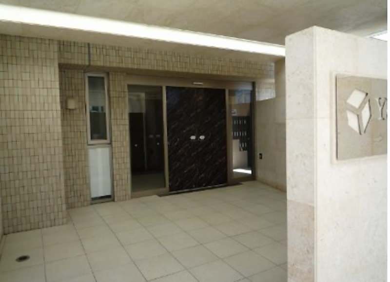 2LDK Ocean View Apartment for Rent in Chatan, Okinawa - Thumbnail 3