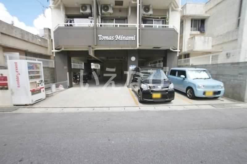 1K Apartment for Rent in Itoman, Okinawa - Zero Deposit - Thumbnail 2