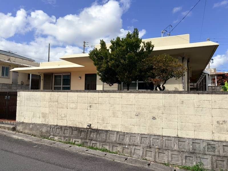 4LDK House for Rent in Itoman, Okinawa - Spacious Family Home - Thumbnail 3