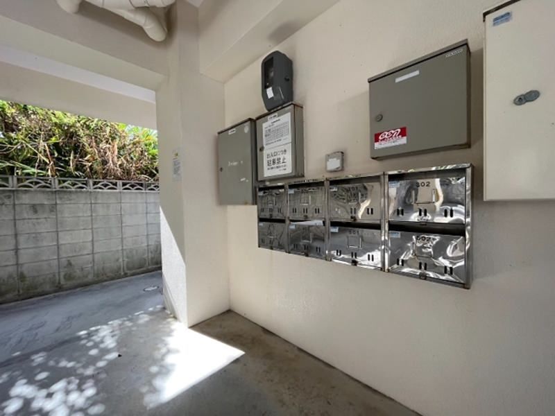 2DK Apartment for Rent in Urasoe City, Okinawa - Thumbnail 4