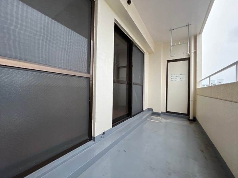 2DK Apartment for Rent in Urasoe City, Okinawa - Thumbnail 2
