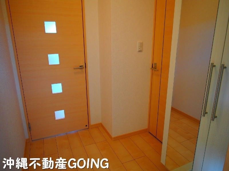 1LDK Apartment for Rent in Ezu, Uruma City, Okinawa - Thumbnail 3