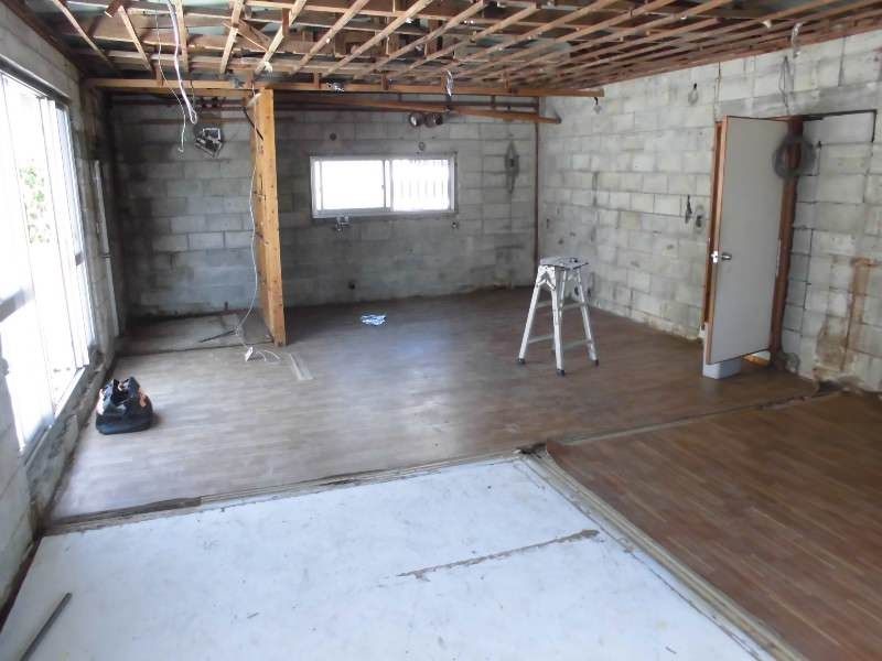Office for Rent in Miyazato, Uruma City, Okinawa - 56.2 sqm - Thumbnail 4