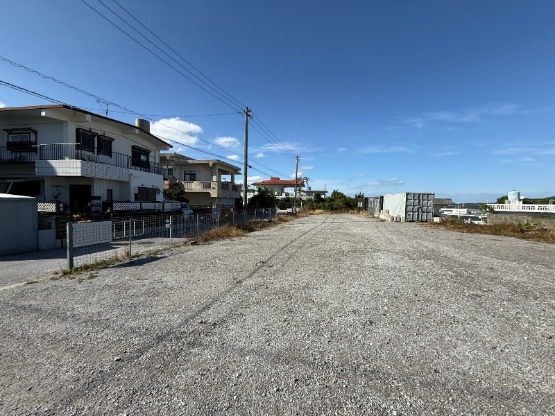 Laurea Asahi Parking Lot Rental in Uruma City, Okinawa - Thumbnail 3