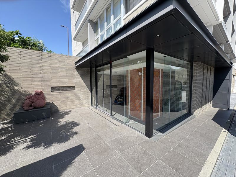 Lions Urasoe Shiroma Grand Terrace 2LDK Rental Apartment - Thumbnail 2