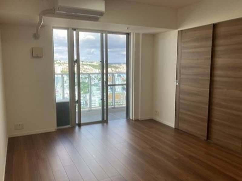 2LDK Apartment for Rent in Omoromachi, Naha City, Okinawa - Thumbnail 4