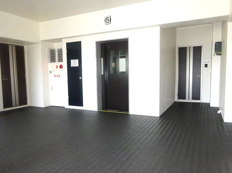 3LDK Apartment for Rent in Yonabaru Town, Okinawa - Dia Flats Higashihama Annex - Thumbnail 4