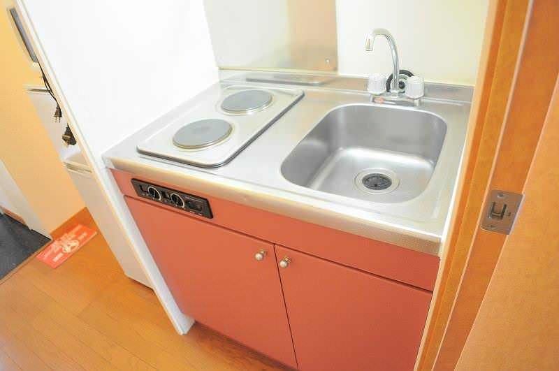 1K Apartment for Rent in Urasoe, Okinawa - Thumbnail 4