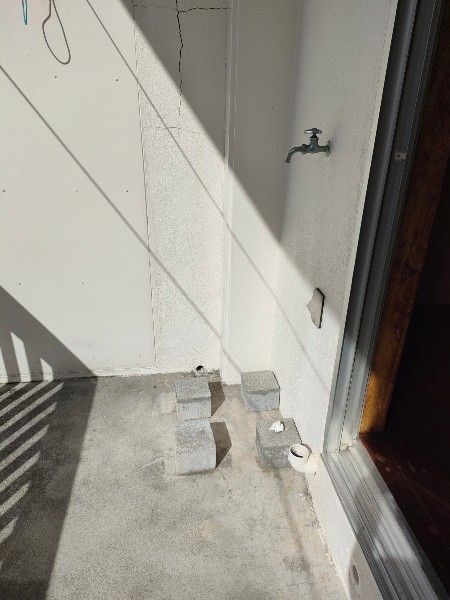 1R Studio Apartment for Rent in Nakagusuku Village, Okinawa - Thumbnail 2