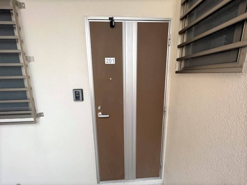 Intelligent Flower 3LDK Apartment for Rent in Naha, Okinawa - Thumbnail 4